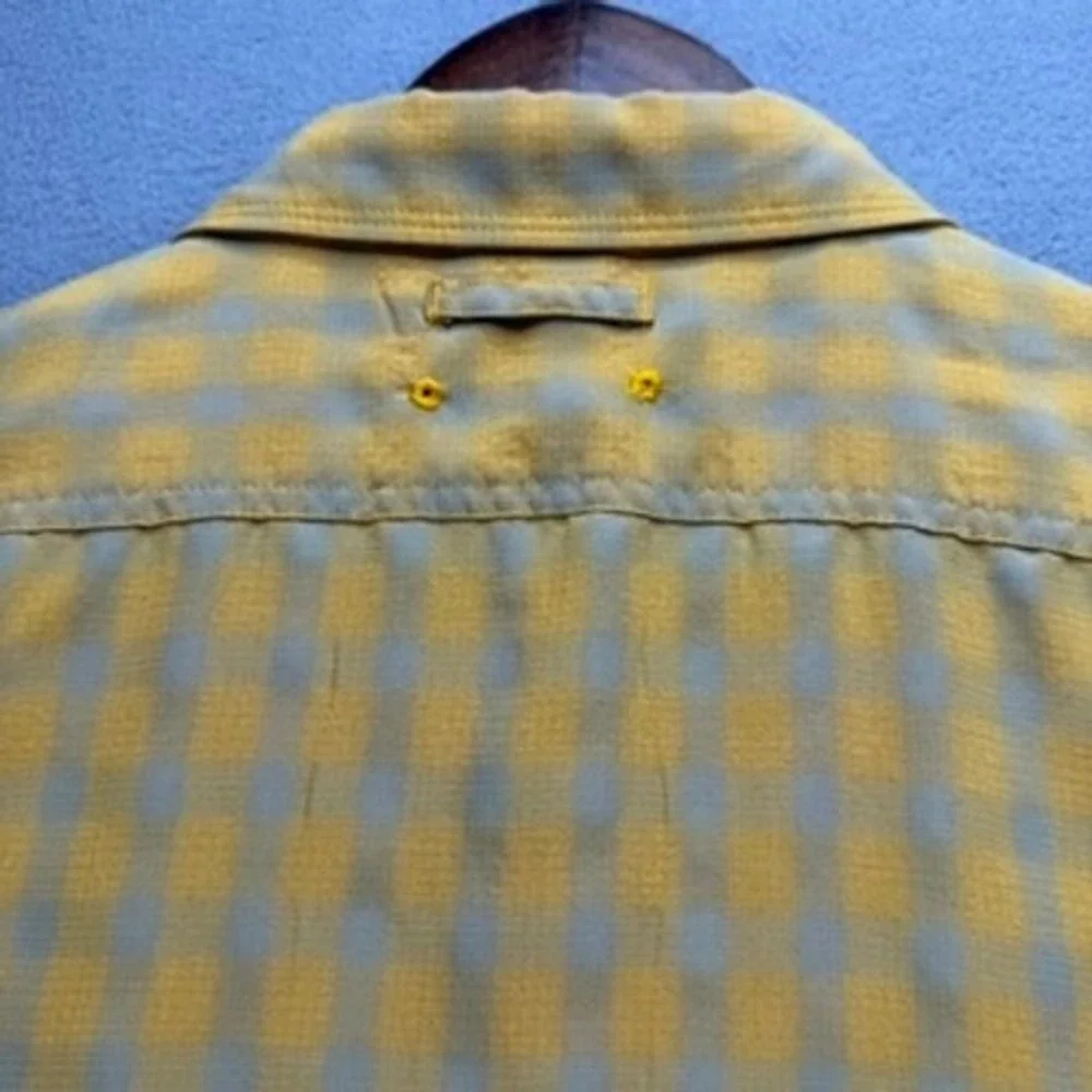 The North Face Button Down Mens XL Yellow Gingham AH6S Short Sleeve Hiking Shirt